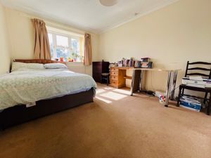 Photo 5- click for photo gallery